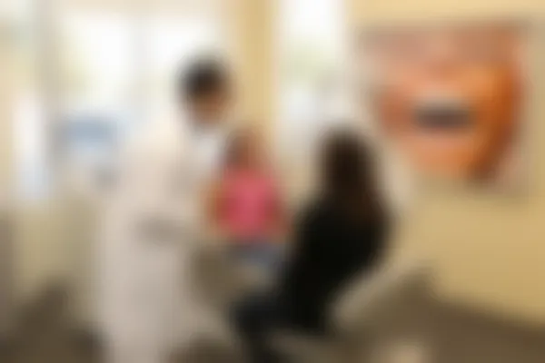 南京溧水张英博口腔门诊部医生团队真实评价与预约指南，种植牙、牙齿矫正全解析