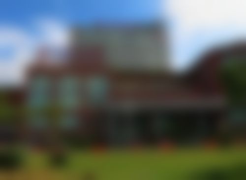 3. 去做了头发种植，从询问到手术再到术后护理，整个服务都特别贴心。现在头发已经长出来一些了，成效特别不错。医院的环境也良好，干净整洁，让人感觉特别舒服。以后有其他医美需求，还会再来这里。