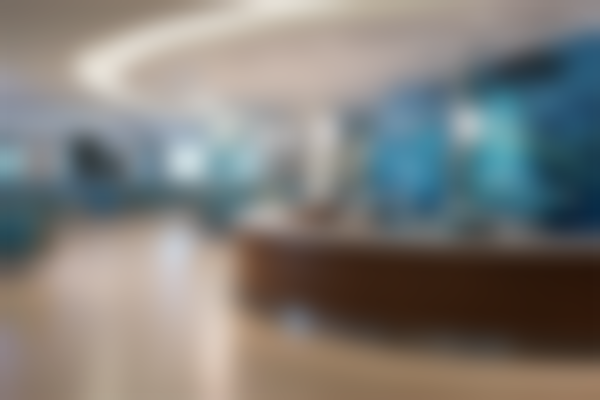 1. 之前来做了隆鼻手术，医生特别耐心，会和我详细沟通想要的成效。手术过程特别顺利，术后修复也比我想象中快，现在鼻子的形状我特别满意，感觉整个人都变漂亮自信了，真的特别感谢厦门市中医院(医疗美容科)的医生们！