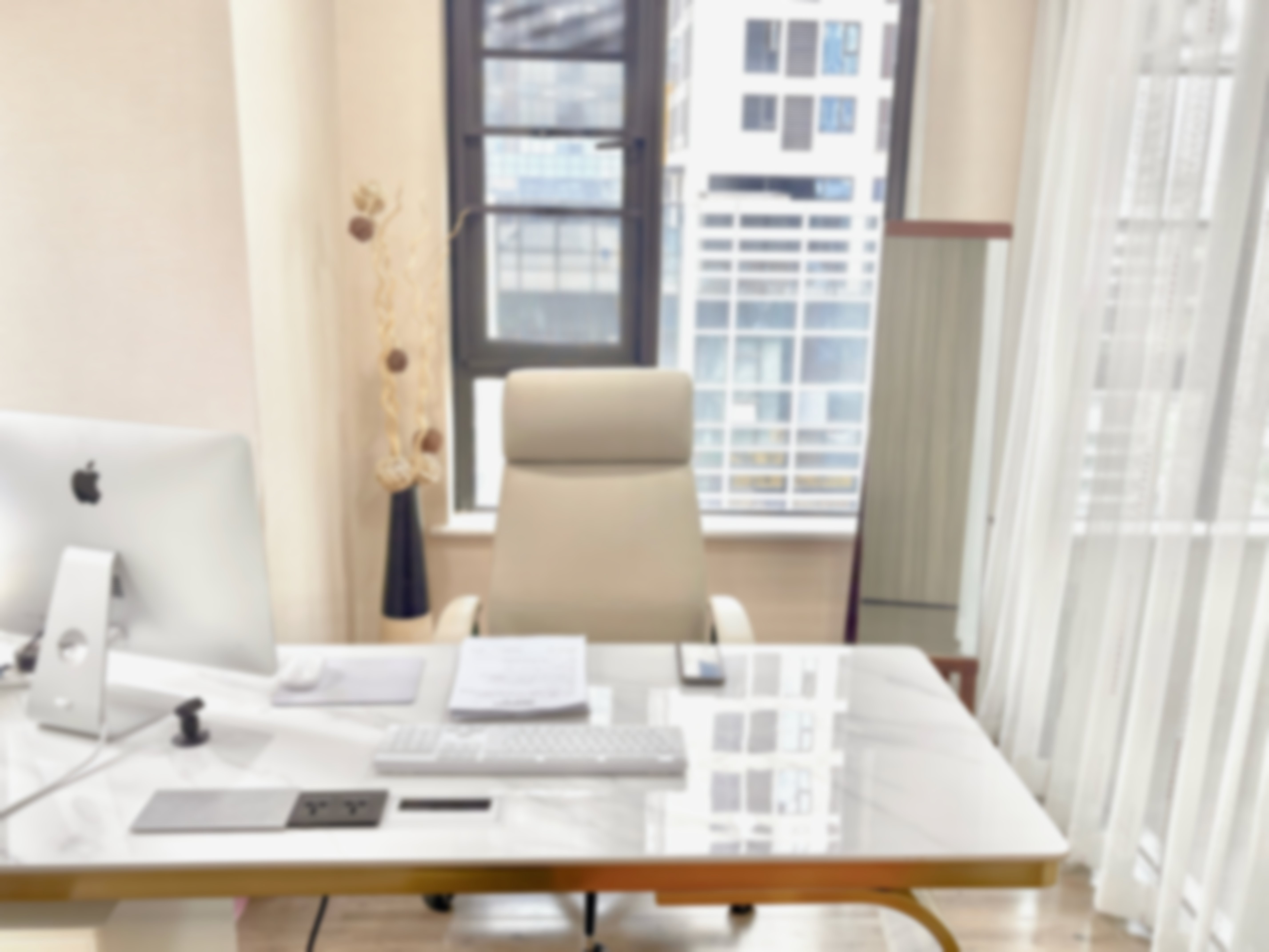 成都李修肤华塑整形李则冈做眼部整形怎么样？