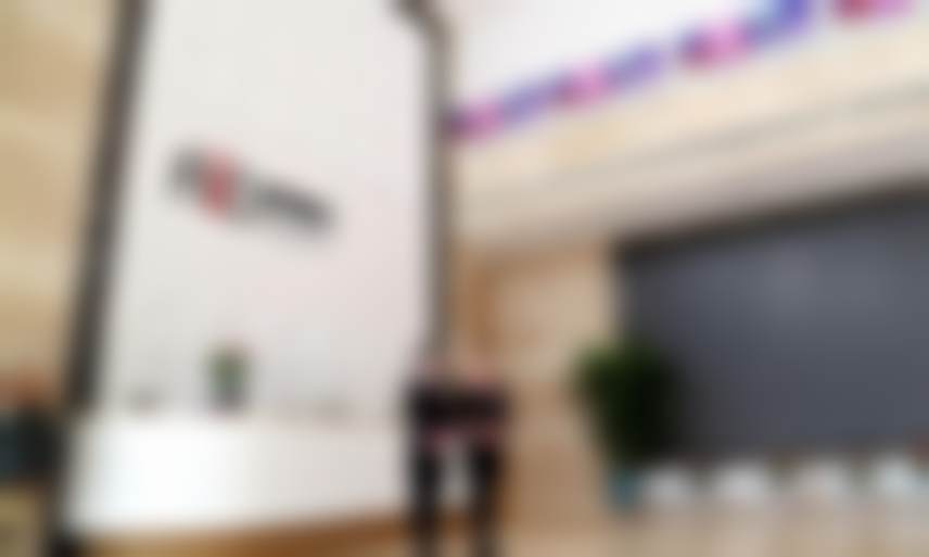 大连爱德丽格医疗美容门诊部冯守运医生的教育背景对其医术有何影响