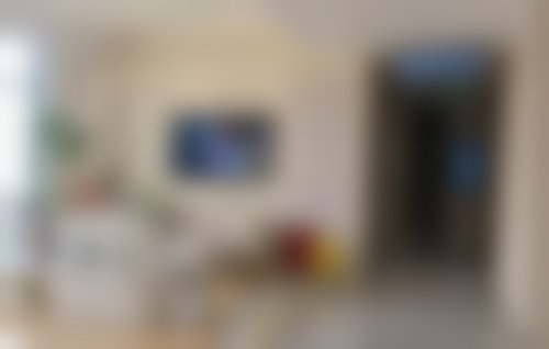 虽然目前没有具体的医生名字信息，但可以知道的是，该医院的医疗美容项目由专精团队操作。这个专精团队有着丰富的临床经验和专精知识，他们会根据每位顾客的具体情况，制定个性化的美容方案。在手术过程中，医生们会以不错的技术和严谨的态度，确保手术的安心和成效，让顾客能够提升美丽与自信。