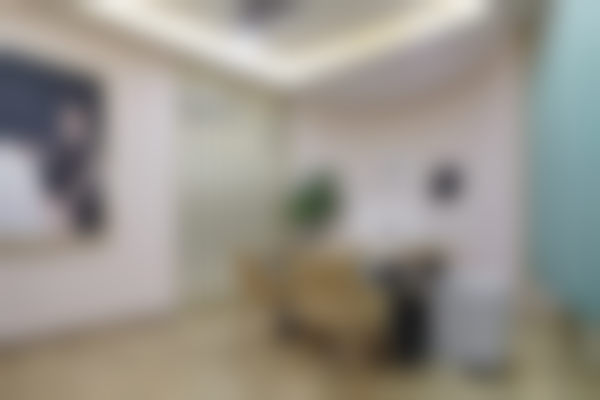 成都素美医疗美容门诊部李建钢的学术成就怎么样