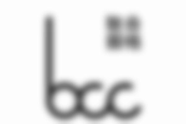 大连爱德丽格医疗美容门诊部冯勇的骨干医生地位是如何确立的