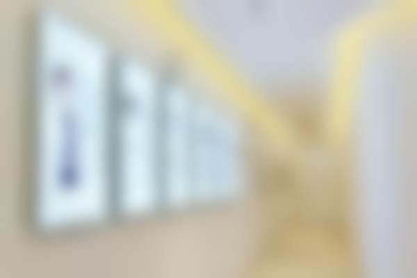 【姚海鸥医生荣誉资质：】