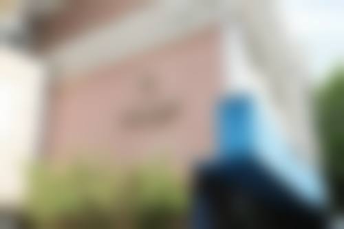 13岁男孩嘴唇厚怎么解决