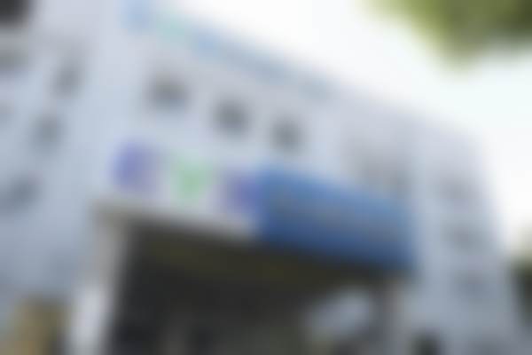 预约优惠活动:南京爱尔眼科医院伊军记