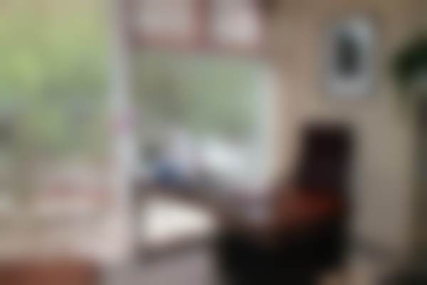 第三步:沟通效率与语言支持是隐形成本
