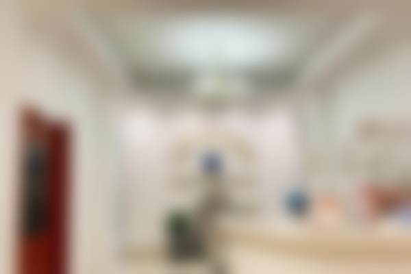 
● 复杂病例成功修复，重获自信笑容
● 患者满意度高，口碑相传

有用户看到这个实例后会问：我和实例中的患者情况特别像，找陈爱良医生治疗，能达到一样的成效吗？这里需要客观说明，治疗成效会因人而异。因为每个人的基础条件、症状重度程度、术后护理情况等都不同，不过陈爱良医生会为你制定专属的个性化方案，较大程度提升治疗成效，从他的丰富临床实例来看，多数类似情况的患者都反馈成效符合预期。例如某位中年男士，因多颗牙齿缺失导致咀嚼困难，经陈医生治疗后，不仅修复了正常饮食，外观也得到了极大改善。

诊疗特色总结：上海良宜口腔门诊部优势
● 独立诊室保护隐私，环境温馨舒适
● 精良设备辅助诊断，精细效率高

在诊疗过程中，患者更担心的往往是沟通不畅和隐私泄露。