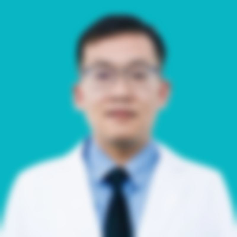 张佩